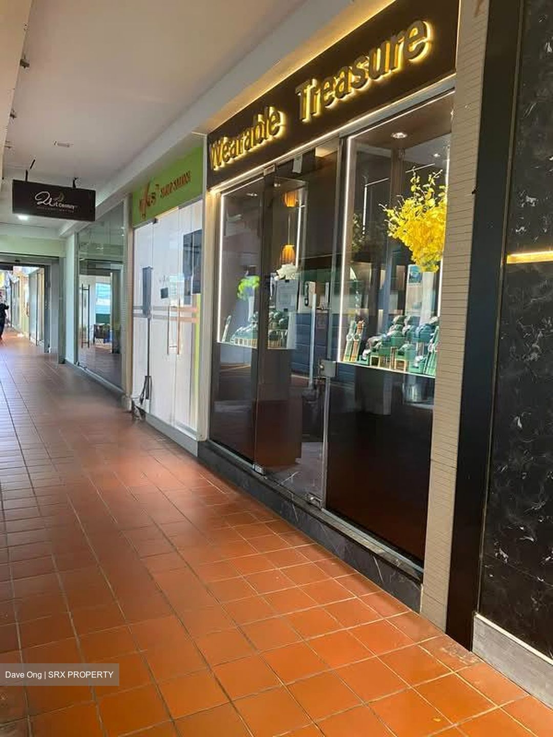 Ang Mo Kio Avenue 6 (D20), Shop House #568682291